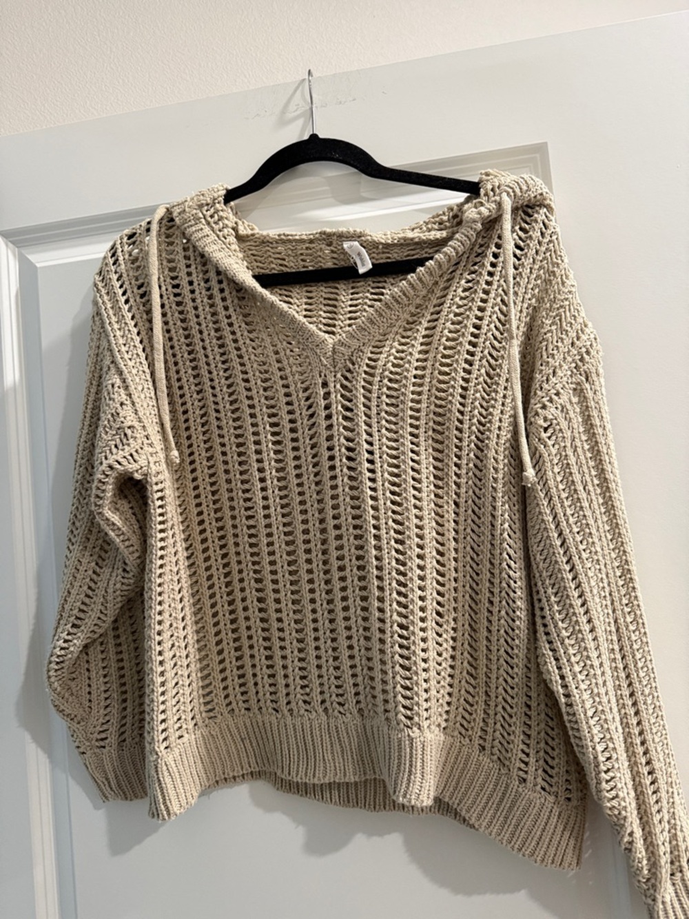 Wishlist Cream Open-Knit V-Neck Hooded Sweater sz s